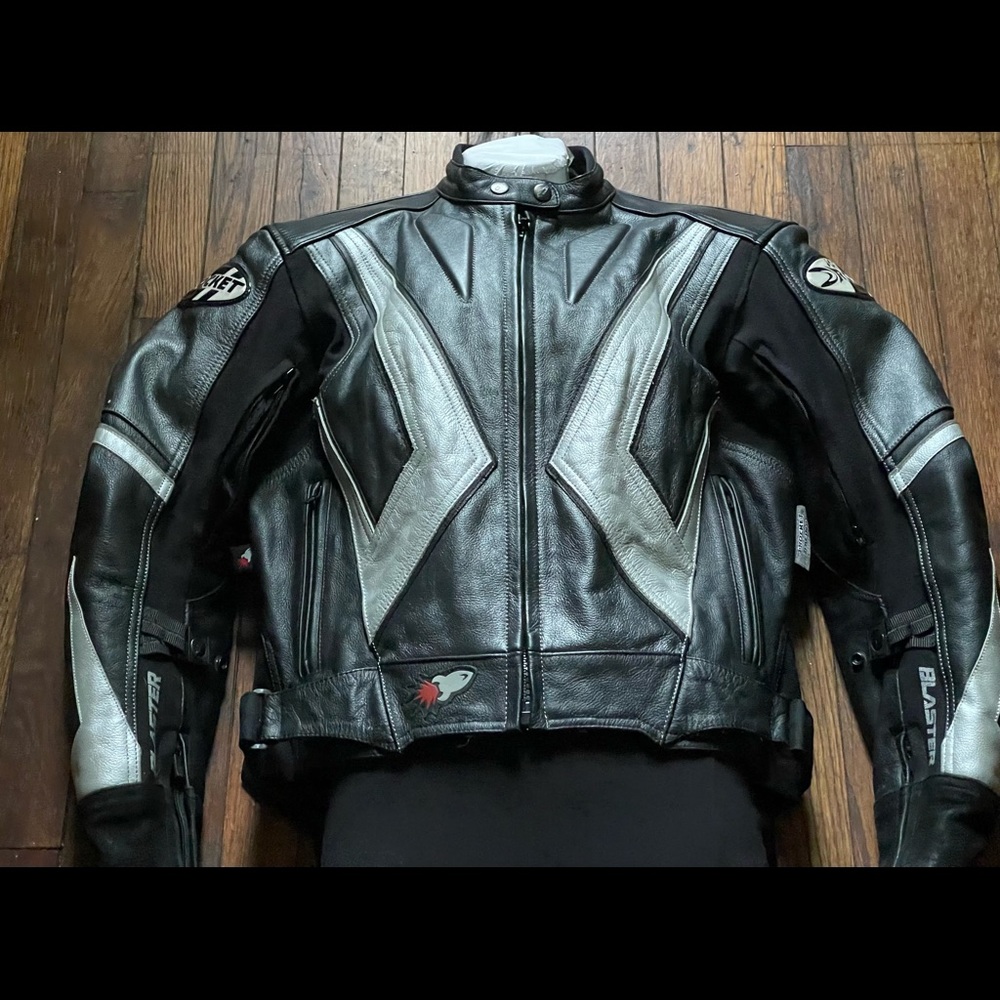 Joe Rocket Rocket Girl Motocycle jacket with padding size Med